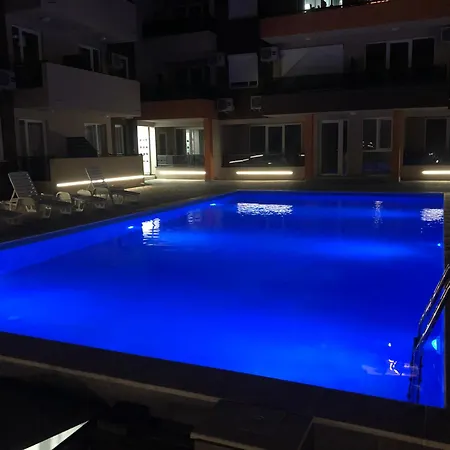 Delux Srebrno Jezero * Veliko Gradište