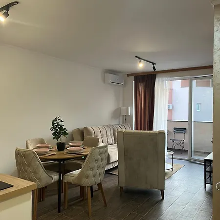 Delux Srebrno Jezero * Veliko Gradište